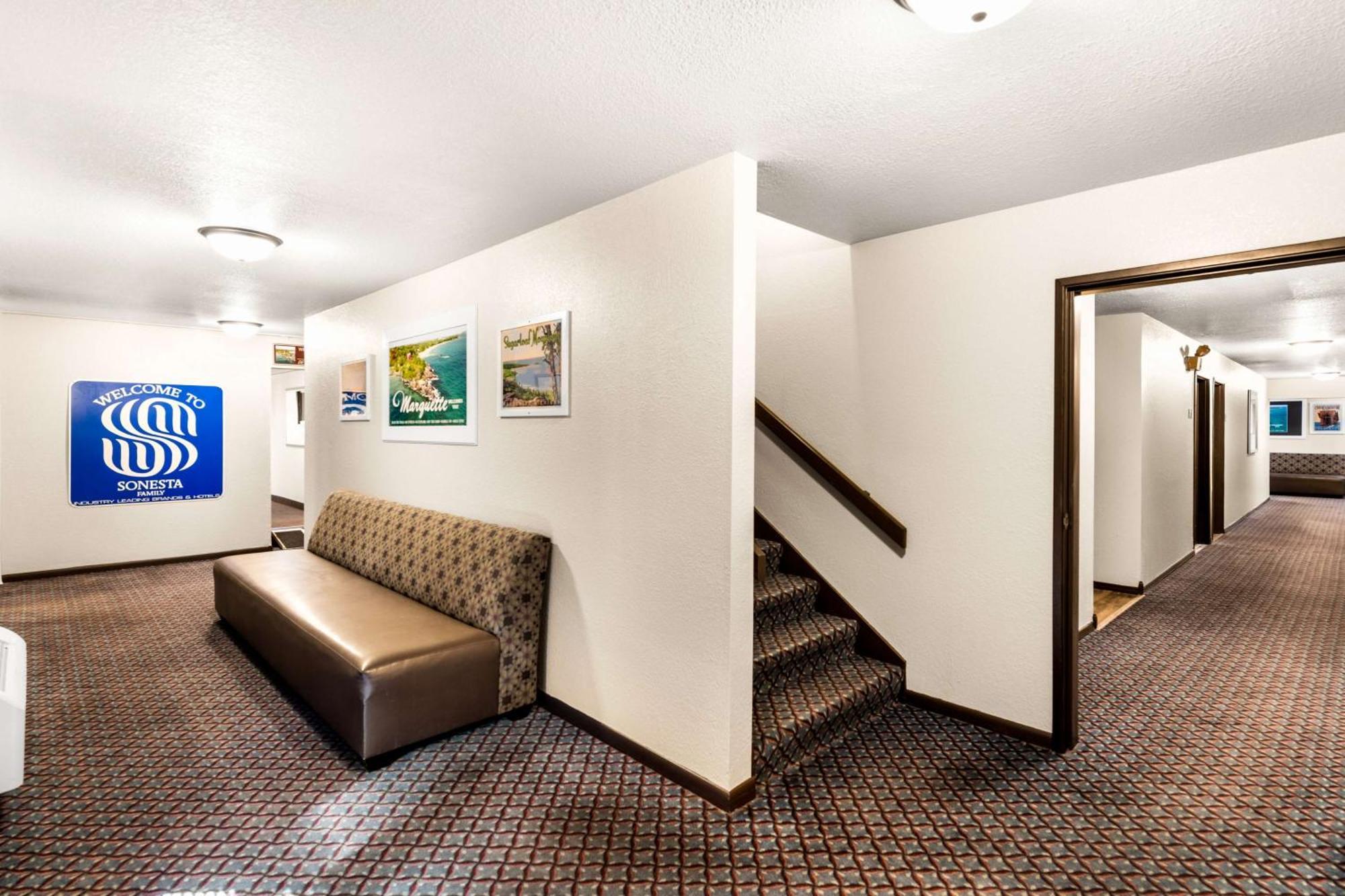 Americas Best Value Inn Marquette Eksteriør bilde