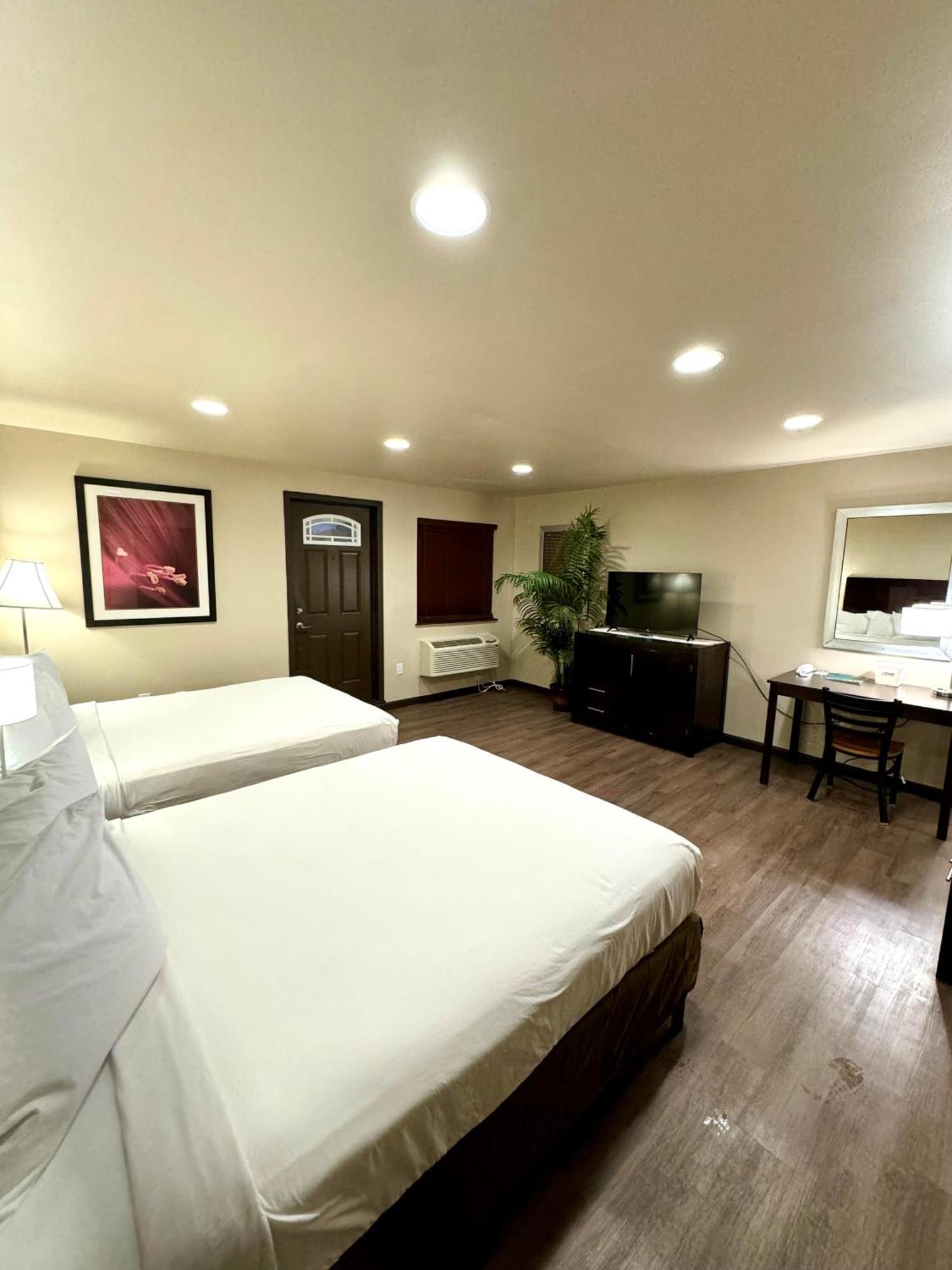 Americas Best Value Inn Marquette Eksteriør bilde